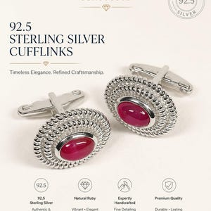 Gemelos de plata de ley 925 con rubí rojo para hombre - Rubí natural ovalado con intrincado diseño artesanal.