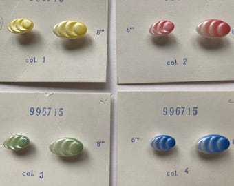 Set of 4 Cards - Art Deco Oval Czech Glass Buttons – Scalloped Wave Design