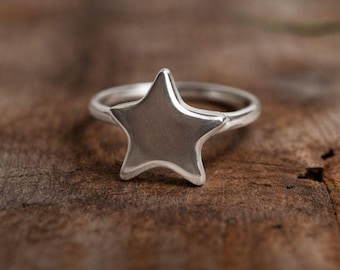 Bague étoile argentée, bague minimaliste, argent sterling 925, bague faite main, bague argentée épaisse, bague argentée simple, bague anti-anxiété, bague fidget