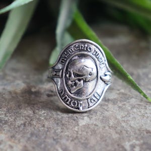 Memento Mori Ring, Designer Ring, 925 Sterling Silver, Handmade Ring, Chunky Silver Ring, Charm Ring, Statement Ring, Dainty Ring, Boho Ring