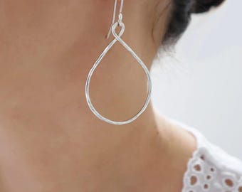 Öppen droppformad örhänge, Damörhänge, 925 sterlingsilver, Handgjort örhänge, Lätt örhänge, Moderna smycken, Statement-örhänge