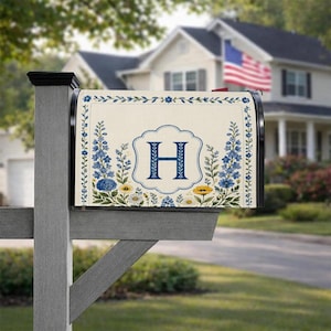 Elegante monogram brievenbusomslag magnetische bloemen blauwe ridderspoor Brievenbus wrap aangepaste beginletter brievenbusdecoratie lentetuin tuindecoratie