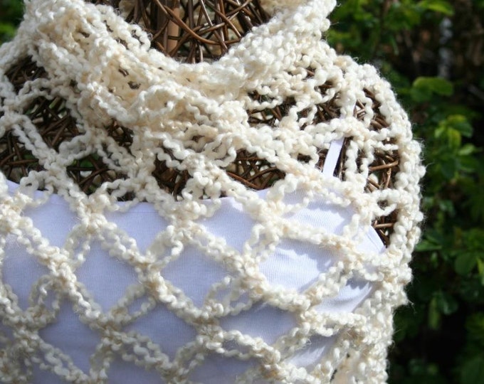 Crochet Celtic Love Knot Shawl Wrap in Cream by Jenniscrochet Etsy