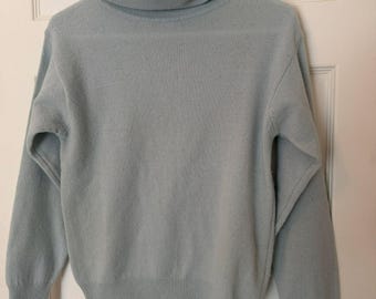 Vintage 1970s Angora Lambswool Turtleneck Sweater Size M