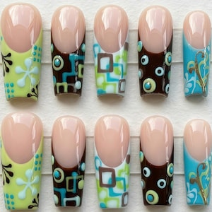 Retro Y2K Abstract Floral Geometric French Tip Press On Nails, Groovy Custom Set
