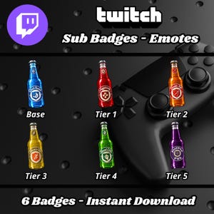 Può includere: Un set di sei badge ed emote digitali per Twitch con bottiglie di bibite colorate etichettate come Base, Tier 1, Tier 2, Tier 3, Tier 4 e Tier 5. Le bottiglie sono blu, rosse, arancioni, gialle, verdi e viola con icone circolari.