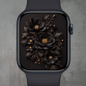 Puede incluir: Un reloj inteligente negro con correa de silicona lisa y pantalla digital que muestra un grupo de flores oscuras superpuestas con centros y detalles dorados sobre un fondo negro, enmarcado por una caja negra rectangular.