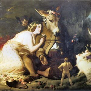 Puede incluir: Una pintura al óleo que representa una escena de "Sueño de una noche de verano" de Shakespeare. Una mujer ofrece una rosa a un hombre con cabeza de burro. Hadas y otras figuras están en el fondo, en un bosque.