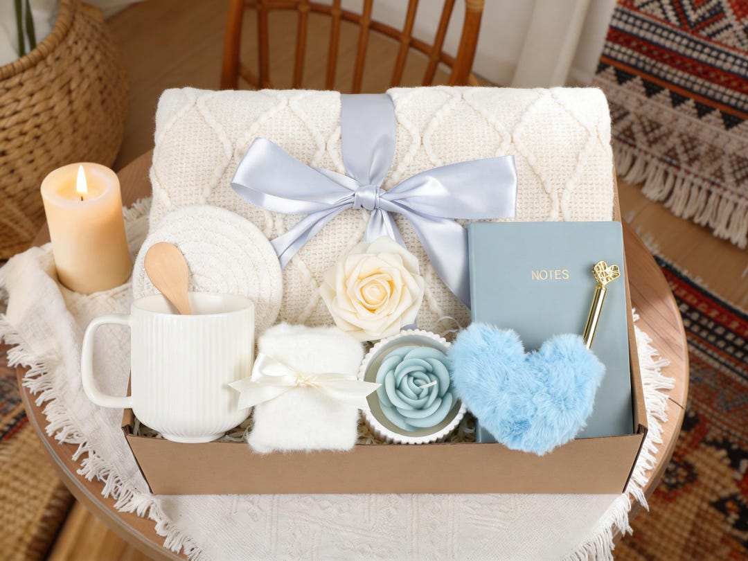 Gift Box for Women, Thank You Gift Box, Employee Appreciation Gift ...