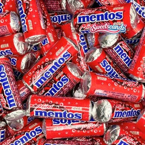 Mini Mentos Strawberry Bites – Fruity Imported Candy from Netherlands