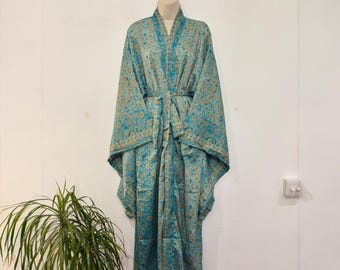 Peignoir kimono en soie fleurie | Sari recyclé, vêtements d'intérieur bohème