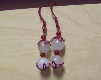 1 1/4in. Misty Jade Fused with Red Accent Earings