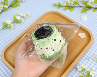 Matcha Pudding Squishy, langsam aufsteigender Stressball, Kawaii Essen Schreibtisch Spielzeug, Kuchen Squishy