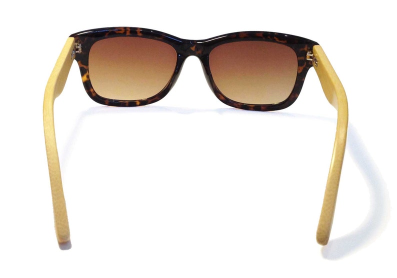 Polyrama Natural Bamboo Sunglasses image 3