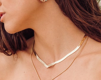 Chevron Herringbone Chain Necklace, Thick Gold Chain Collar Necklace, Gold Layering Necklace, V Necklace