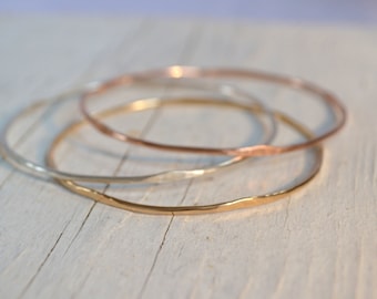 1 WAVE Bangle Bracelet- Gold Bracelet, 14K Rose Gold Filled, Yellow Gold Filled, or Sterling Silver, Hammered Bangle