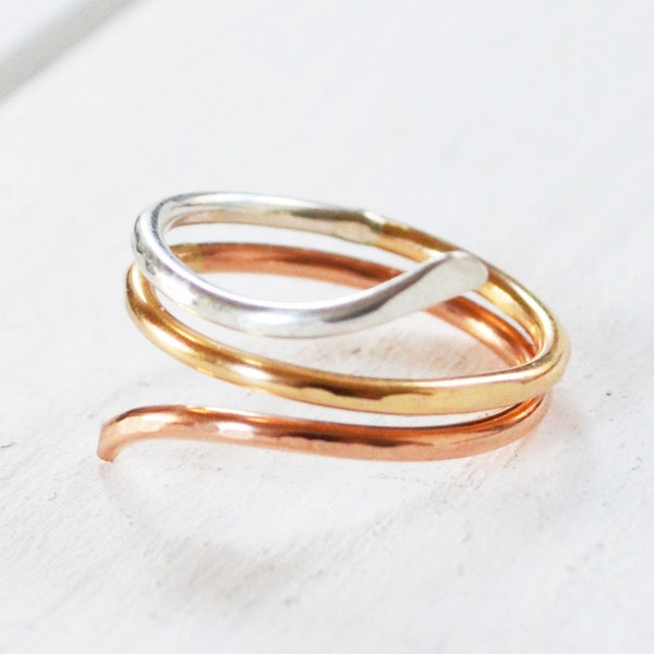 Regenbogen Schlange Ring, 3 Metalle in einem, Dreifarbige Spiralring, einfache Gold ring, Spule Ring, Gold Knöchel Ring