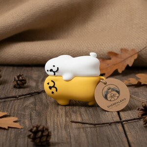 Kawaii Cartoon Silicone AirPods Case | Cute Case for AirPods Pro, 4, 3, 2 | Original Gift | Gift Idea Chien lit