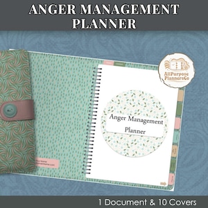 Puede incluir: Un planificador de gestión de la ira abierto, con encuadernación en espiral. La cubierta es de color verde claro con un patrón de puntos, y el lado izquierdo tiene una solapa estampada con cierre de botón. El planificador incluye el texto "Anger Management Planner".