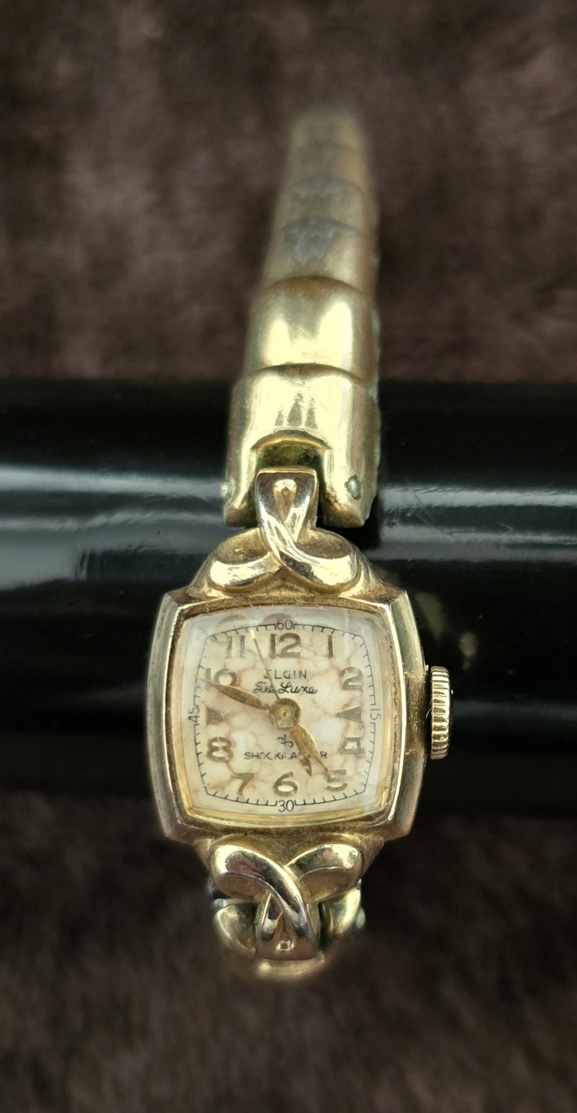 Vintage Elgin “de Luxe” Ladies Watch – Works – 10K Gold  display picture 1