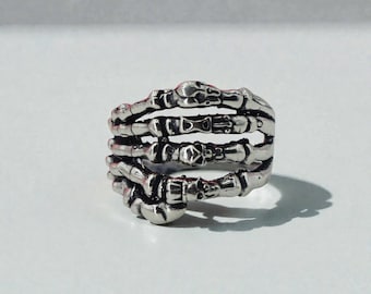 Skeleton Hand Ring, Oxidized 925 Sterling Silver, Gothic Biker Statement