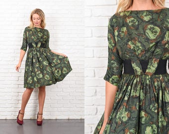 Vintage 50s 60s Green Silk Dress Floral Print Party Cocktail XXS pleated 10346