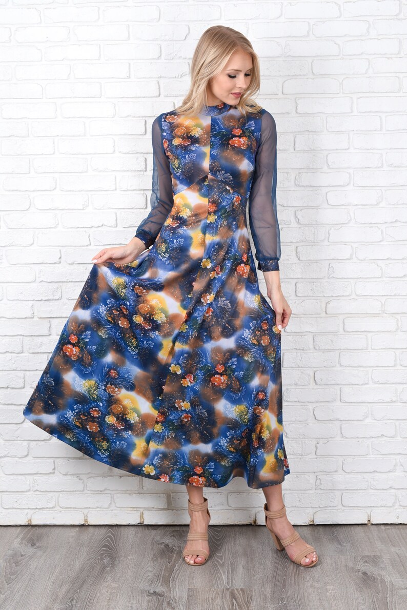 Travolta Sheer Sleeve Floral Print Maxi Dress