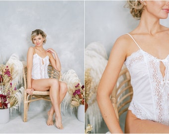 Vintage 80s White Sheer Lace Bow Tie Teddy Teddie Romper Bridal Boudoir Lingerie S