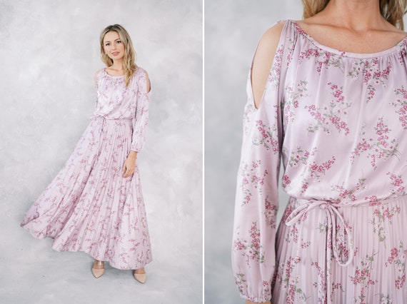 Vintage 70s Purple Cut Out Shoulder Dress Accordio