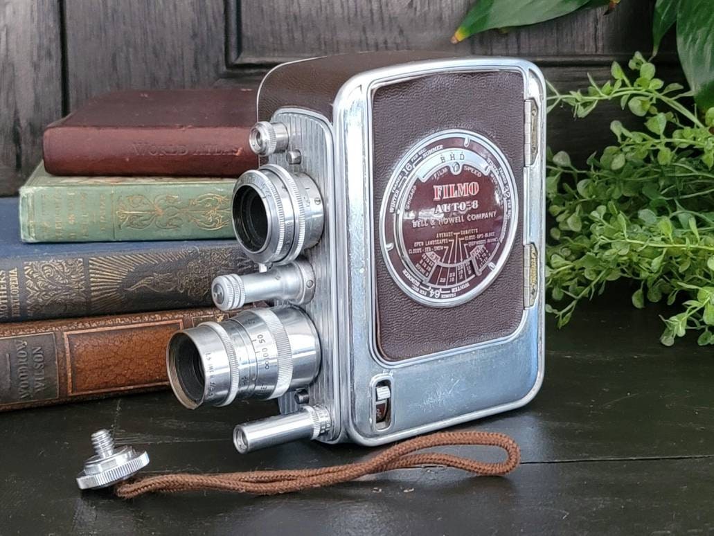 Bell & Howell AUTO-8 8mmカメラ Bell & Howell Filmo AUTO-8 - 8mm movie camera w/two lenses and