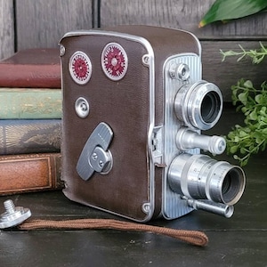 Vintage Bell & Howell Filmo Auto 8 Video Camera with Wrist Strap | Working 1940s Bell Howell Filmo Auto-8 Film Video Camera