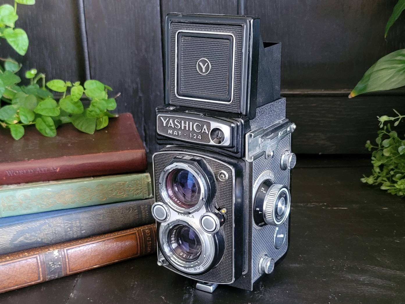 Vintage Yashica MAT 124 Film Camera Black Yashica MAT-124 - Etsy
