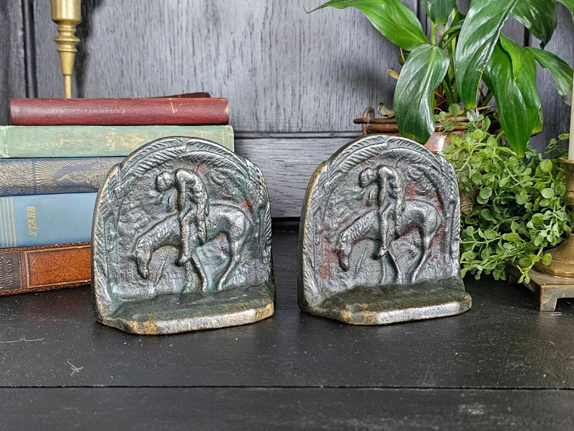 Indian Horse Bookend - Etsy