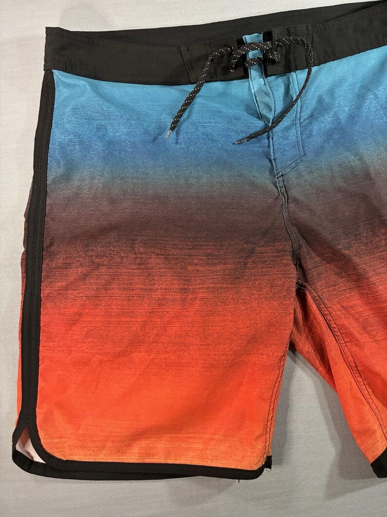 Ron Jon Surf Shop Boardshorts Men’s 38 Sunset Ombre Red Orange Blue zdjęcie 4