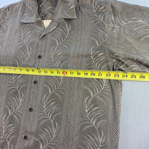 Tommy Bahama 100% Silk Hawaiian Camp Shirt Mens Large Brown Palm Leaf image 7
