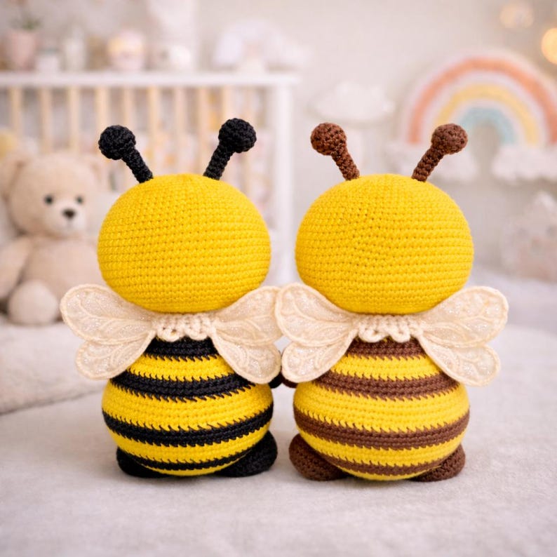 Bee Amigurumi Crochet Pattern | Cute Bumblebee Plush Toy Set | Kawaii ...