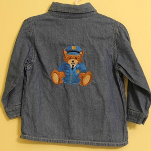 Boy&#39;s Denim Shirt-Embroidered with a Teddy Bear Policeman