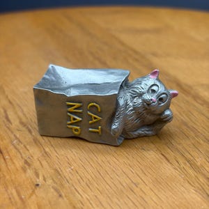 Vintage 1983 Hudson Miniature Cat Nap Pewter Cat Figurine Trinket Made in USA