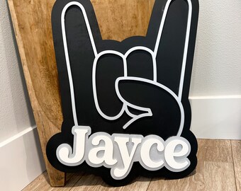 Personalized Rock On Hand Sign: 3D Wooden Name Decor