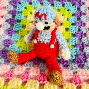 Mario di ghiaccio Amigurumi