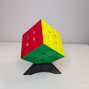 Rubik's Cube Display Stand – Multiple Colors, Optional Hollow Design