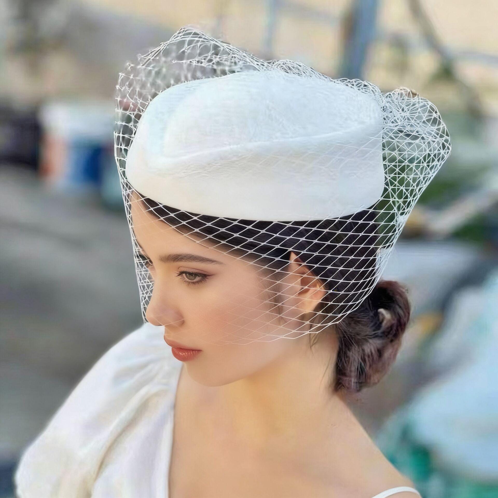 Elegant British Style Cream Pillbox Fascinator with Dotted Veil NWT Cream Pillbox Hat Fascinator With Flower & Veil main image 2