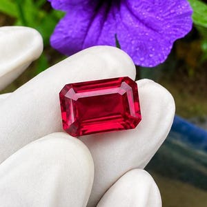 Colgante de gema suelta de rubí rojo natural impecable de 12,99 ct con certificación GIE, talla esmeralda, ideal para la fabricación de joyas. Regalo para amantes del rubí.