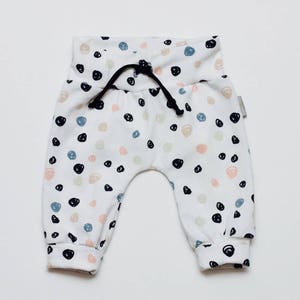 Babypants dots, baby pants, baby trousers, baby legging, harem pants, baby gift, home coming outfit, for baby, for toddler, for girl, gift