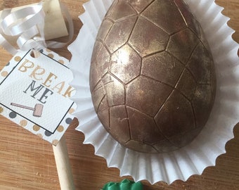 Chocolate Dinosaur Egg/ Breakable Egg/ Breakable Chocolates/ Dino/ Dinosaur/ Dino Birthday/ Birthday gift/ Chocolate