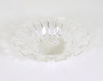 Cut Glass Snowflake Design Decorative Bowl