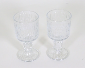 Pair of Ravenhead Siesta Bark Effect Sherry Glasses