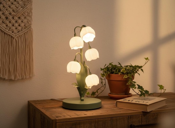 Green Lily of the Valley Flower Lamp, Vintage Bedside Table Lamp, 5 Head Floral Nightstand Light, 3 Color Modes G4 LED