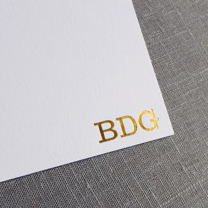 Papeterie personnalisée en feuille d'or, cartes de correspondance personnalisées, police de caractères Serif, papeterie monogramme, papeterie pour couple