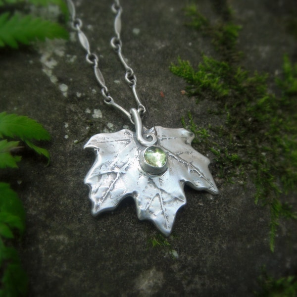 Woodland Maple Leaf Necklace With Peridot, Made With a Real Leaf, Silvan Leaf, Artisan Botanical  Forest Jewelry